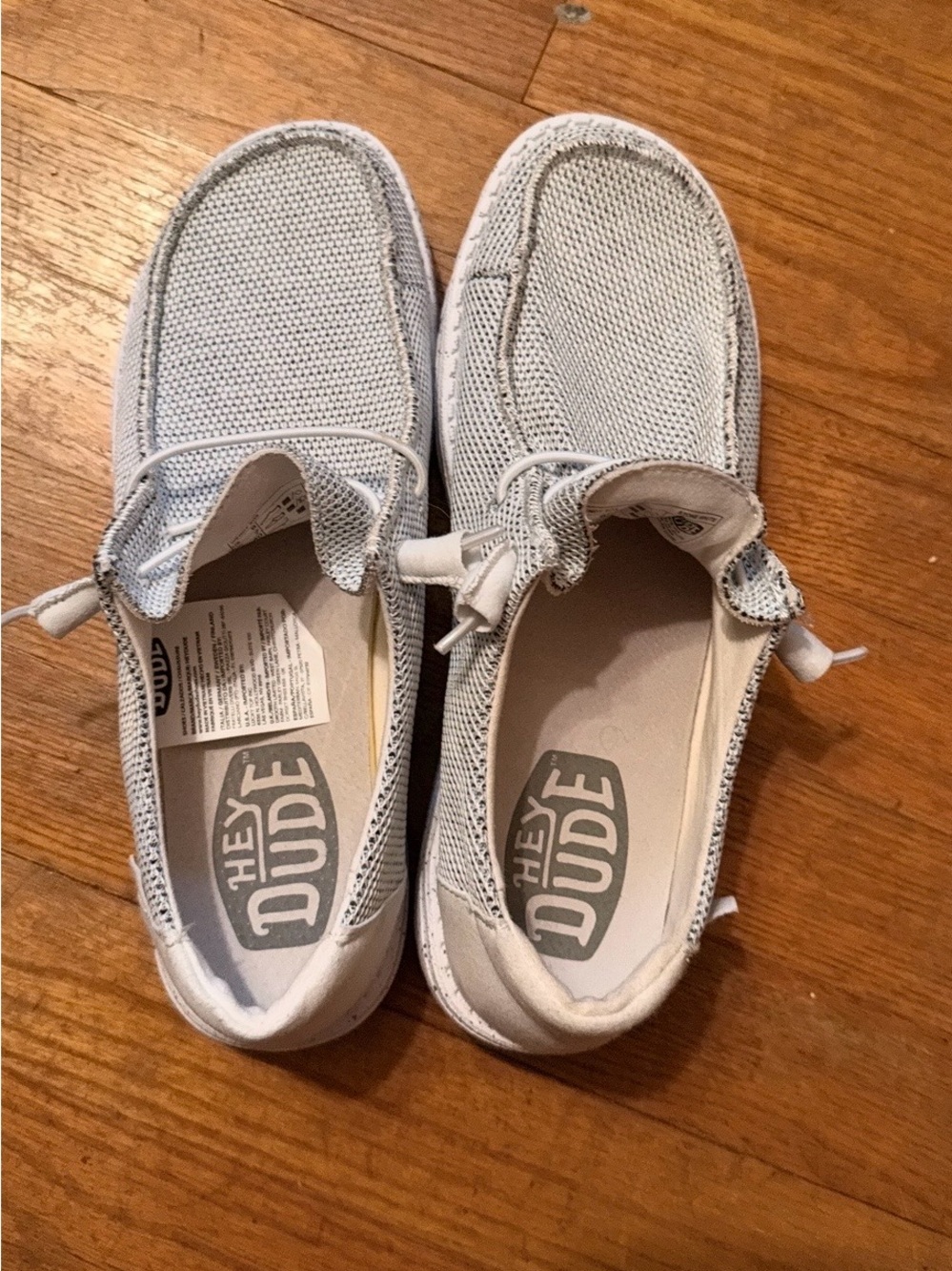 Hey Dude Wendy Sox Stone White Slip On Shoes Women’s Size 9 Lightweight Comfy
